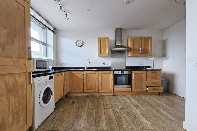 2 bed flat
