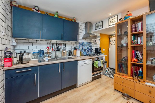 2 bed terraced house