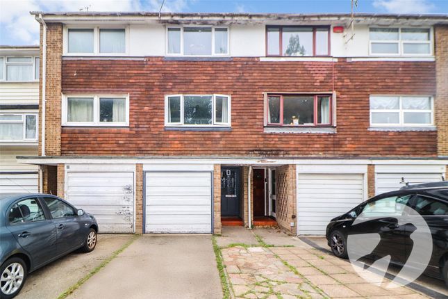 Silver Spring Close, Erith, DA8 3 bed terraced house for sale