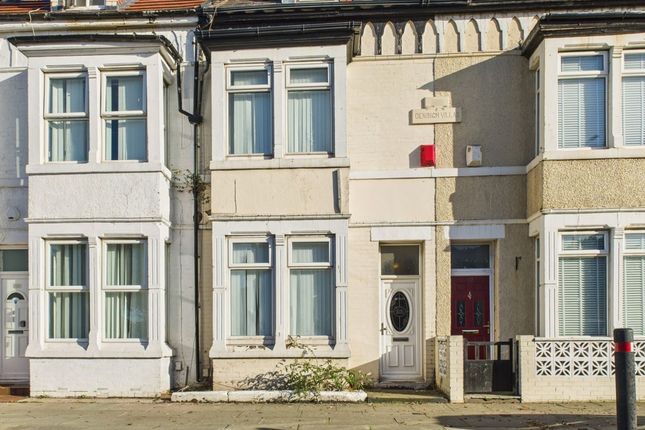 6 bedroom house for sale