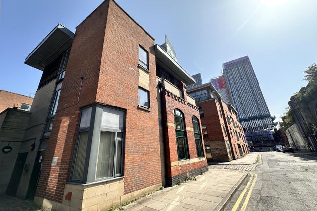 24 Bridgewater Street, Manchester 2 bed apartment for sale