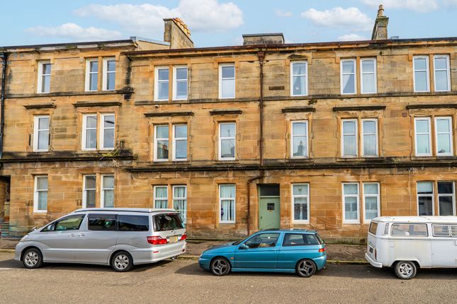 1/1, 26 John Street, Helensburgh, G84... 2 bed flat for sale