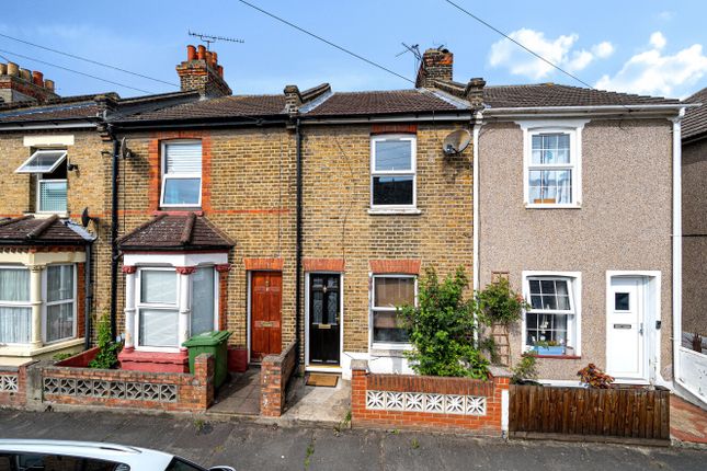 Castle Street, Swanscombe, Kent, DA10 3 bed terraced house for sale