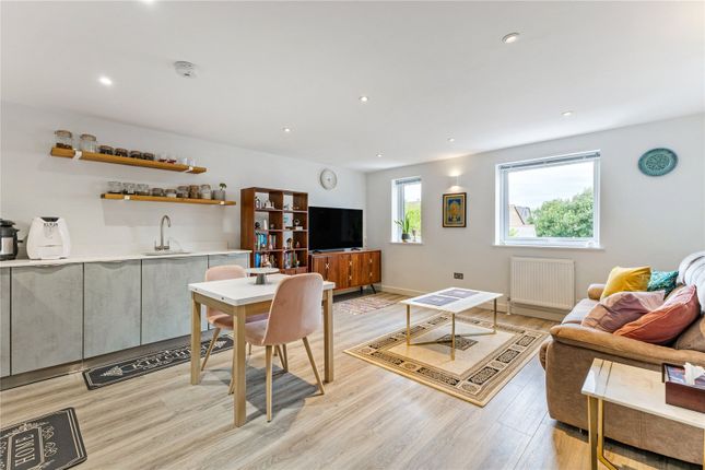 Onslow Road, Guildford, Surrey, GU1 2 bed apartment for sale