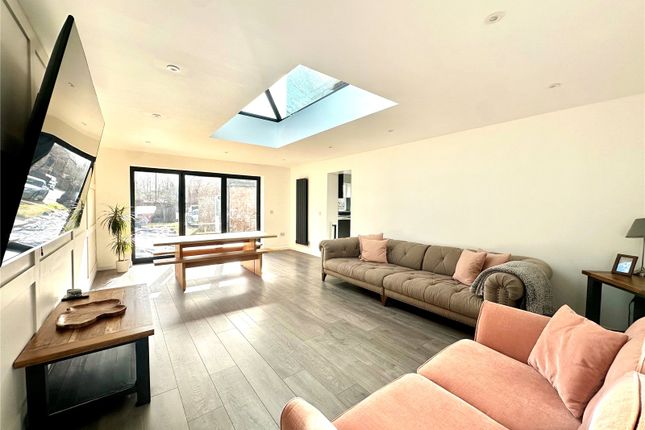 4 bedroom end of terrace house for sale