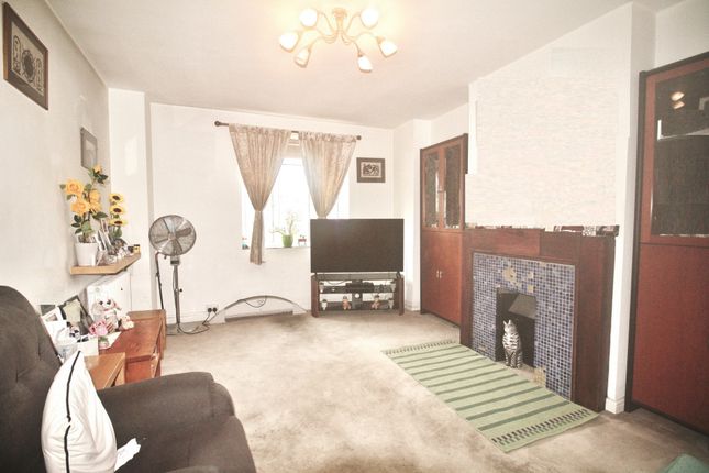 Latymer Court, Hammersmith Road... 3 bed apartment for sale