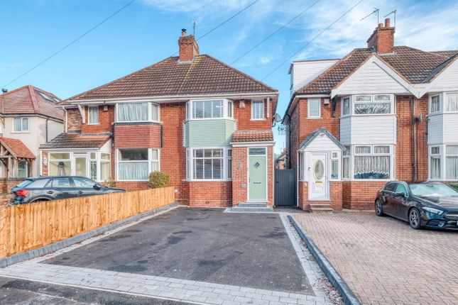 Barn Lane, Solihull, B92 7NB 2 bed semi