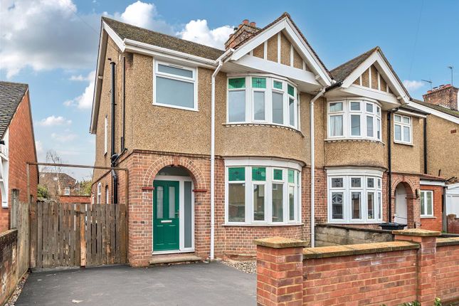 Rosamond Road, Bedford 3 bed semi