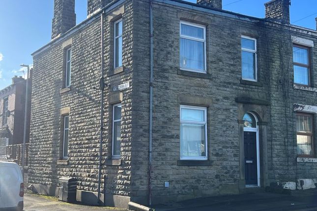 Rochdale Road, Oldham OL2 3 bed terraced house for sale