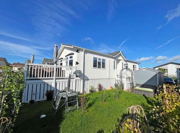 Yarwell Mill, Yarwell, Peterborough, PE8 2 bed park home for sale