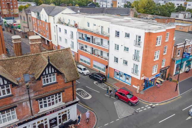 Medway Wharf Road, Tonbridge TN9 1 bed flat for sale