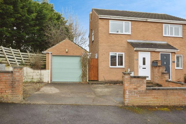 2 bedroom semi-detached house for sale