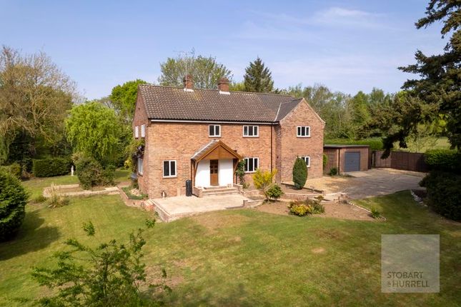 Bacton Road, North Walsham NR28 4 bed detached house for sale
