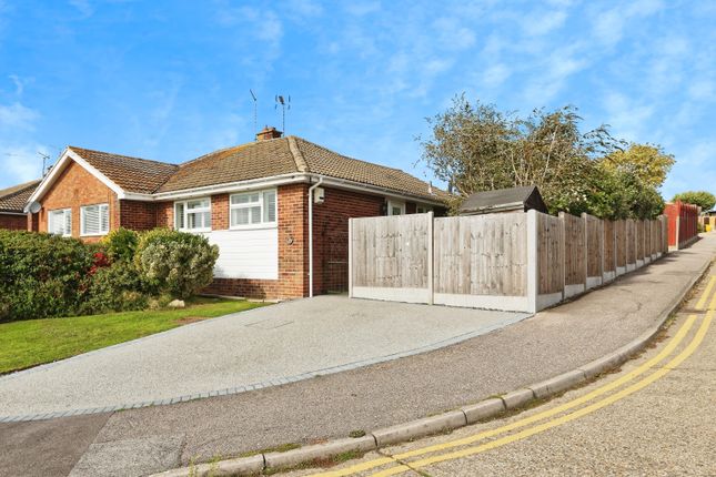 2 bedroom semi-detached bungalow for sale