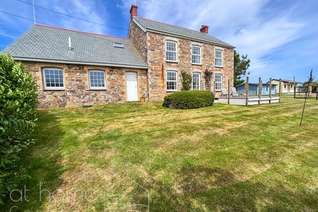 Treamble, Truro TR4 5 bed detached house for sale