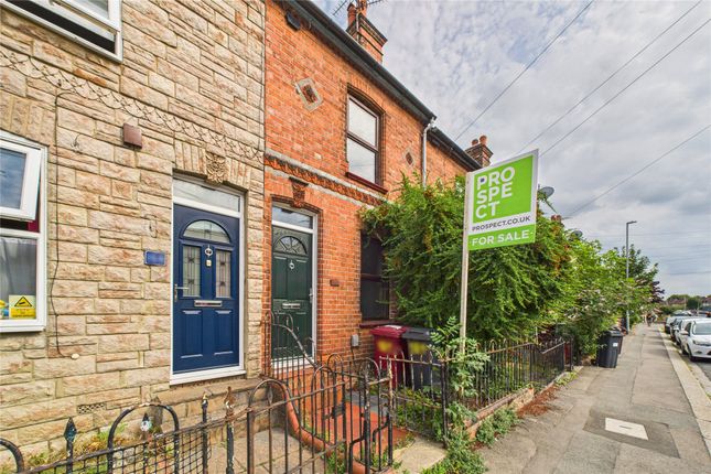 Elgar Road, Reading, Berkshire, RG2 3 bed terraced house for sale