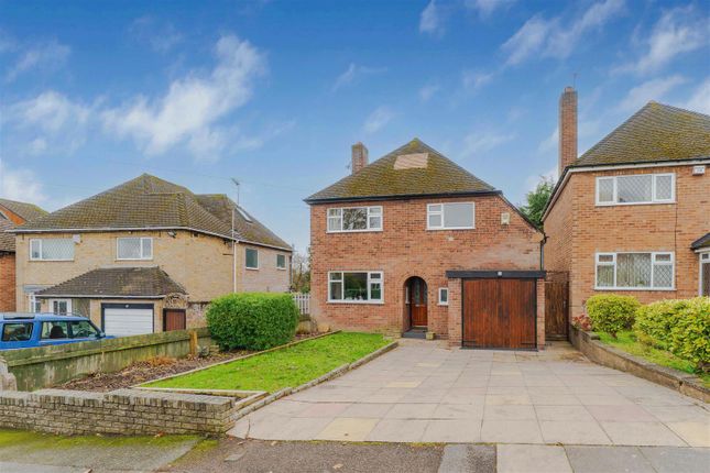 3 bed detached house
