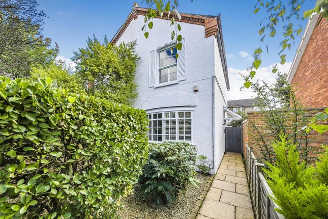 Kings Road, Kingston Upon Thames KT2 2 bed semi