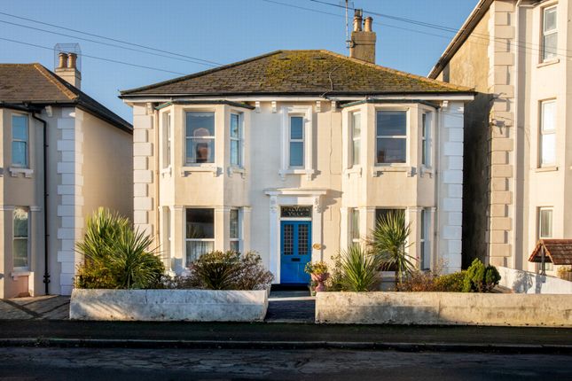 Albert Road, Hythe, CT21 4 bed detached house for sale