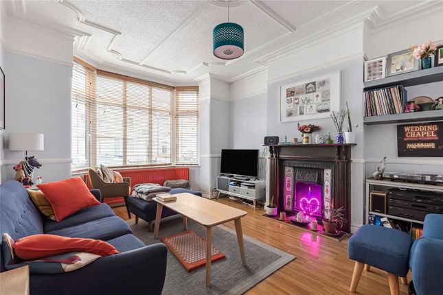 Park Avenue, Mitcham, CR4 3 bed terraced house for sale