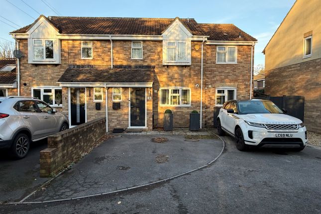 5 bedroom semi-detached house for sale