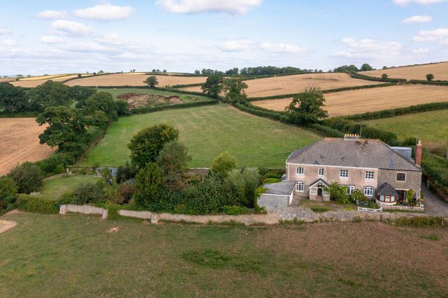4 bedroom cottage for sale