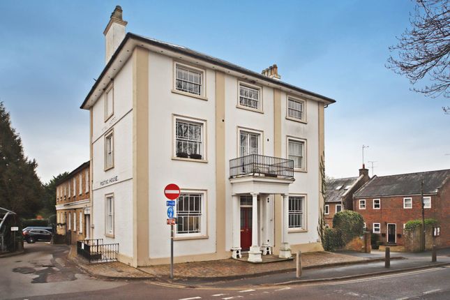 Posting House, Tring 1 bed apartment for sale