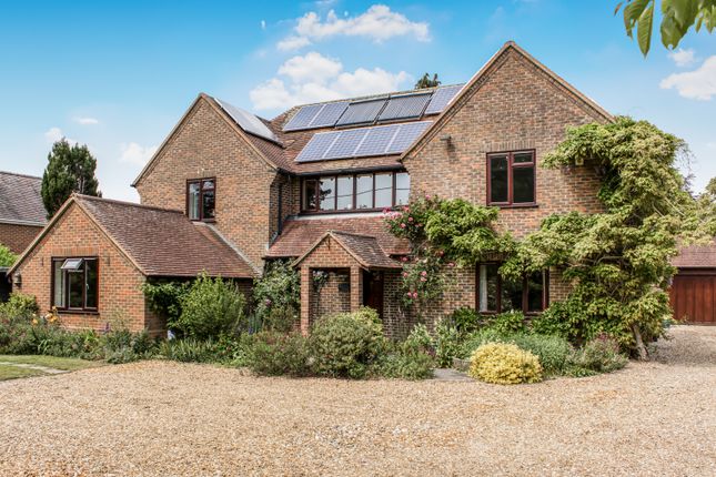 Godshill, Fordingbridge, Hampshire, SP6 4 bed detached house for sale