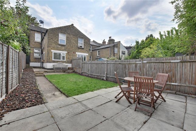 Sundorne Road, Charlton, London, SE7 2 bed apartment for sale