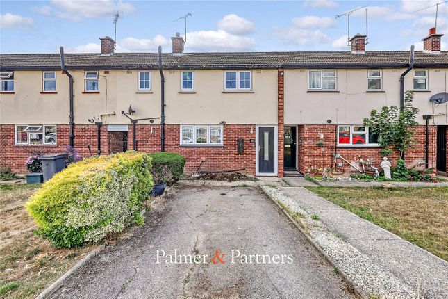 Pines Road, Essex CM1 3 bed terraced house for sale