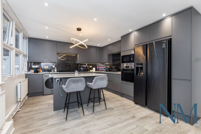 Sutton SM2 3 bed end of terrace house for sale