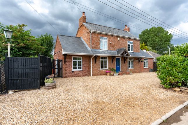 Water Gate, Quadring Eaudyke... 4 bed detached house for sale