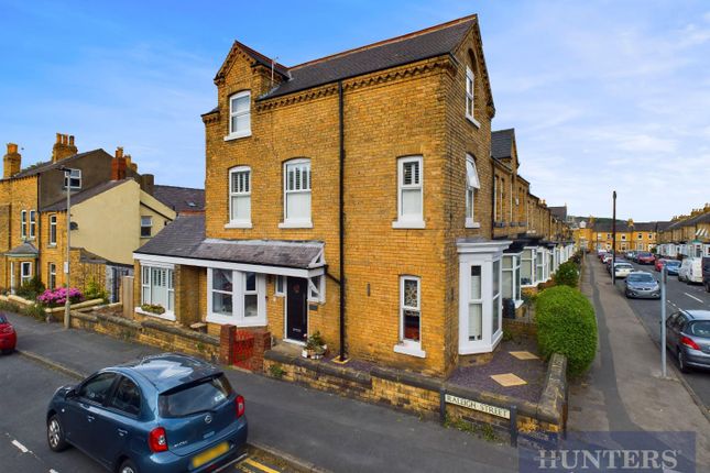 Raleigh Street, Scarborough 3 bed house for sale