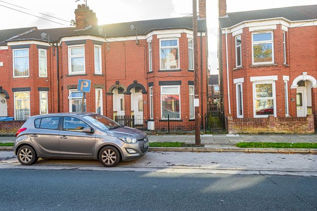Summergangs Road, Hull HU8 3 bed end of terrace house for sale