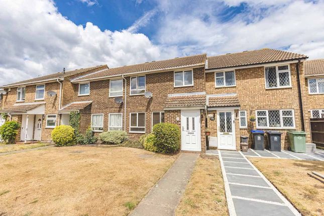 Leas Drive, Iver SL0 3 bed terraced house for sale