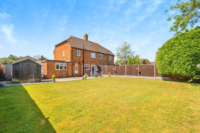 2 bedroom semi-detached house for sale