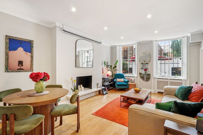 Nevern Square, London, SW5 2 bed apartment for sale