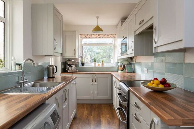 Ridge Crest, Enfield EN2 3 bed semi