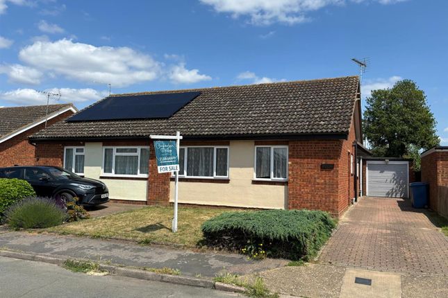 2 bedroom semi-detached bungalow for sale