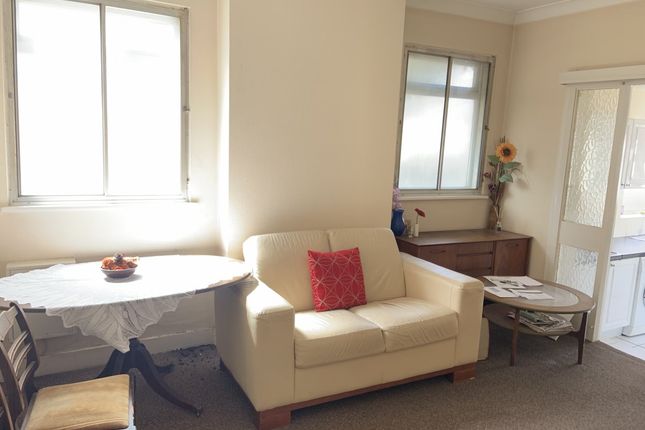 Hounslow, Greater London TW3 3 bed end of terrace house for sale