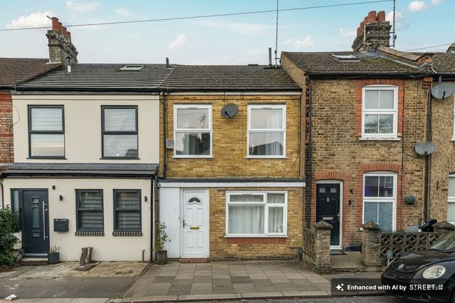 Neal Street, Watford, WD18 2 bed terraced house for sale