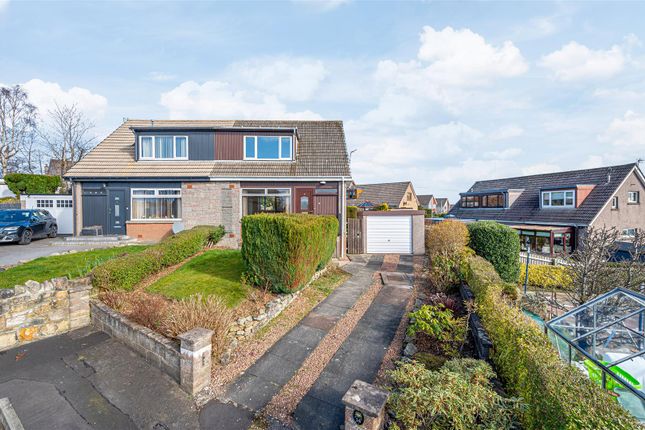 14 Old Kirk Road, Dunfermline, KY12 7SX 2 bed semi