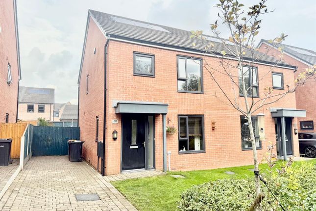 3 bedroom semi-detached house for sale