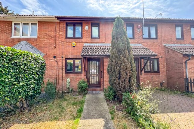 Caversham Avenue, Shoeburyness SS3 2 bed terraced house for sale