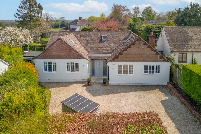 Christopher Close, High Wycombe HP14 4 bed bungalow for sale