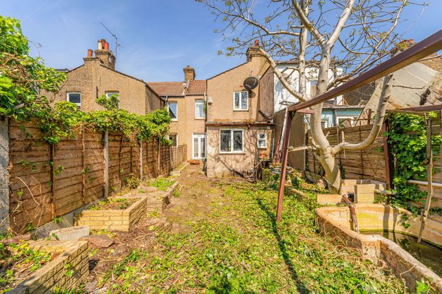 3 bed terraced house