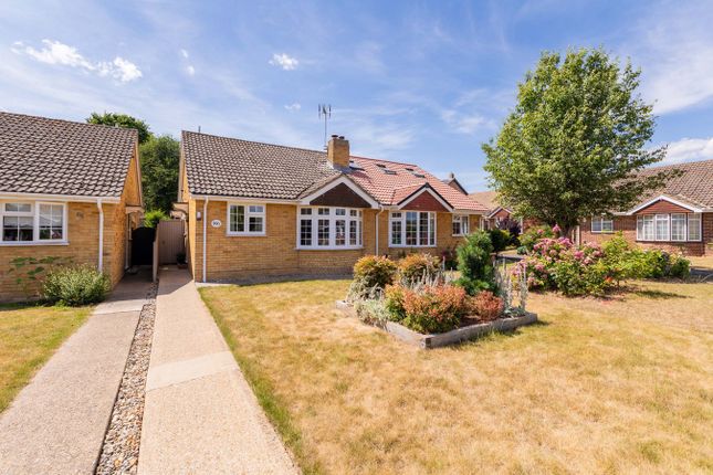 Beverley Gardens, Maidenhead SL6 2 bed detached bungalow for sale