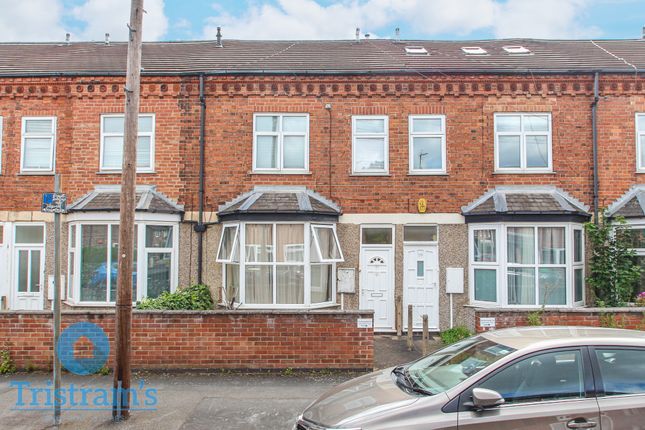 1 bedroom ground floor flat for sale
