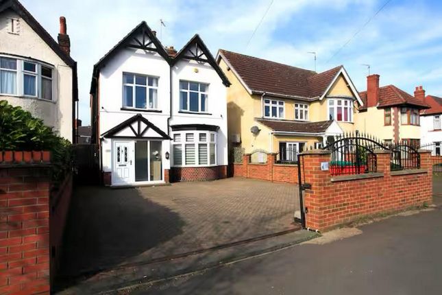 Peterborough PE1 4 bed detached house for sale