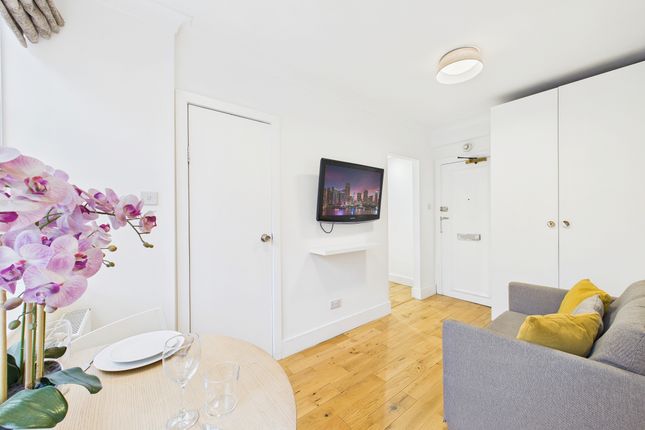 Chelsea Cloisters, Sloane Avenue... Studio for sale